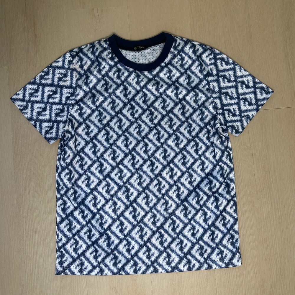 Fendi Navy and White Logo Pattern Men’s Short Sleeve Tee